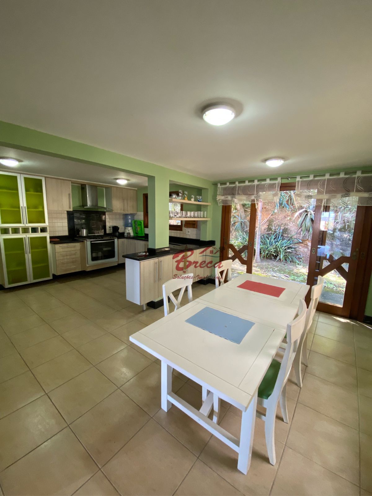 Excelente casa alto padrão á venda em condomínio privativo - Geribá - Búzios/RJ