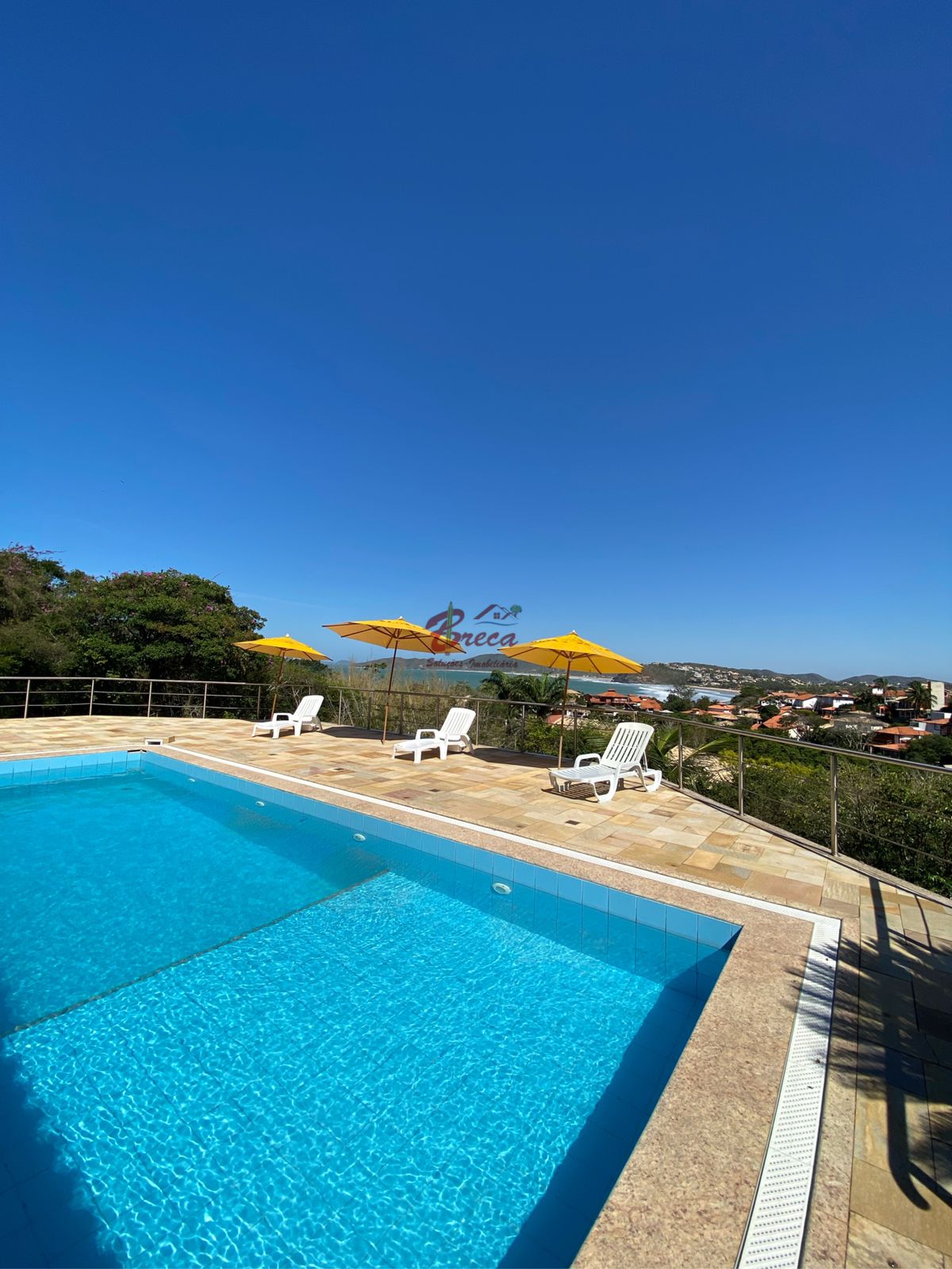 Excelente casa alto padrão á venda em condomínio privativo - Geribá - Búzios/RJ