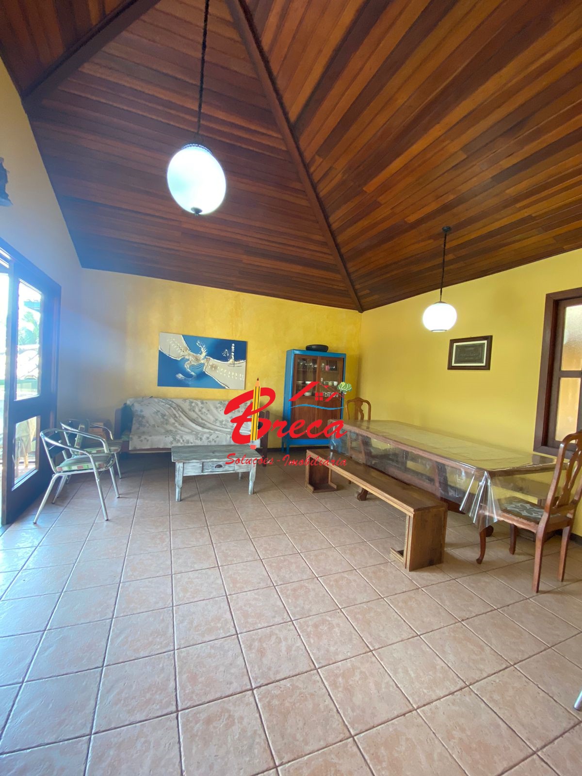 Excelente casa á venda em condomínio privativo João Fernandes/Búzios/RJ