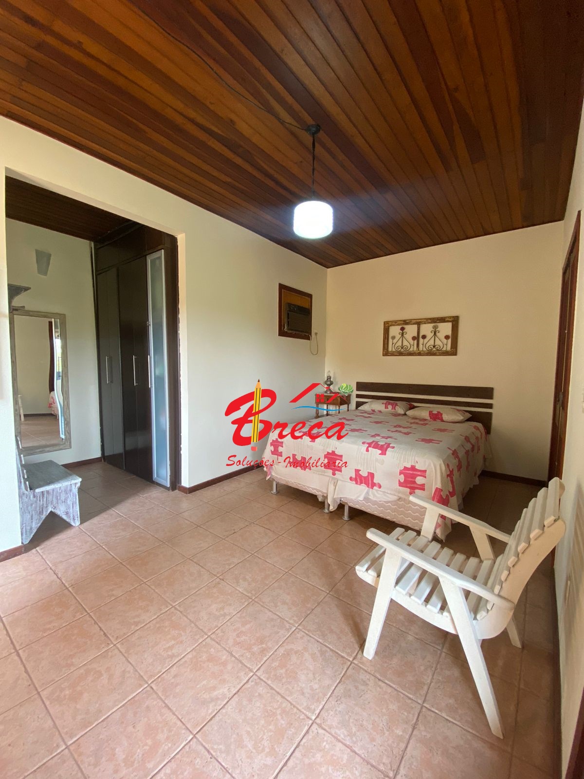 Excelente casa á venda em condomínio privativo João Fernandes/Búzios/RJ