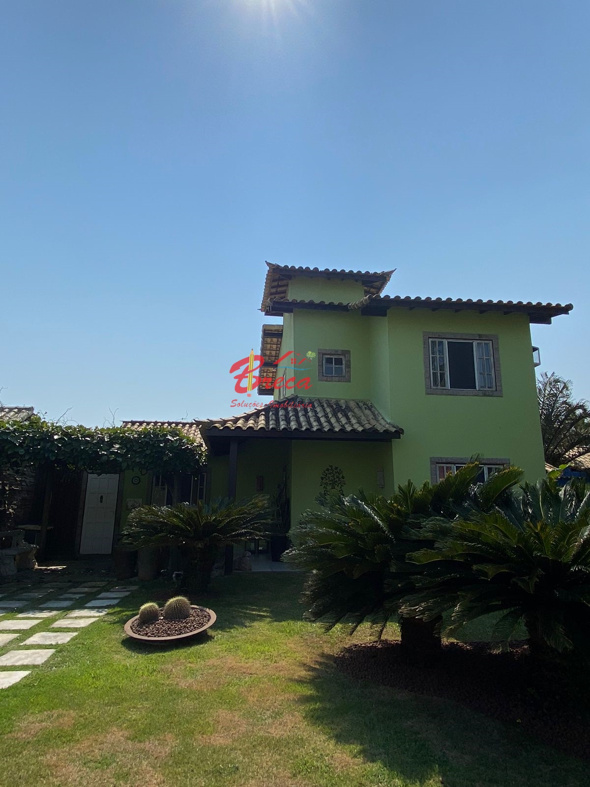 Excelente casa duplex á venda em condomínio privativo Marina-BÚZIOS/RJ