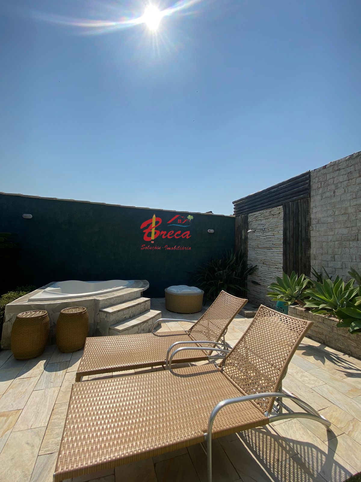 Excelente casa duplex á venda em condomínio privativo Marina-BÚZIOS/RJ