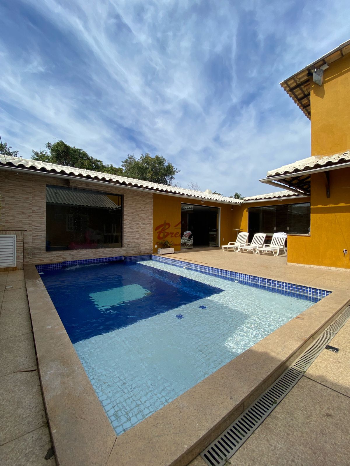 Excelente casa duplex á venda em condomínio privativo - Marina - Búzios/RJ